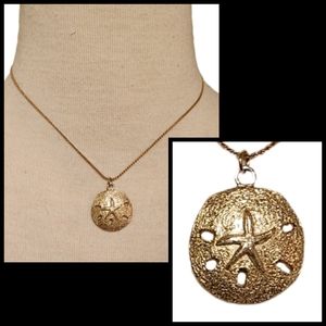 Gold-plated Vintage Sand Dollar Pendant Necklace